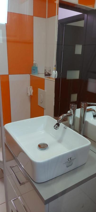 Apartament Sghaus Konstanca Zewnętrze zdjęcie